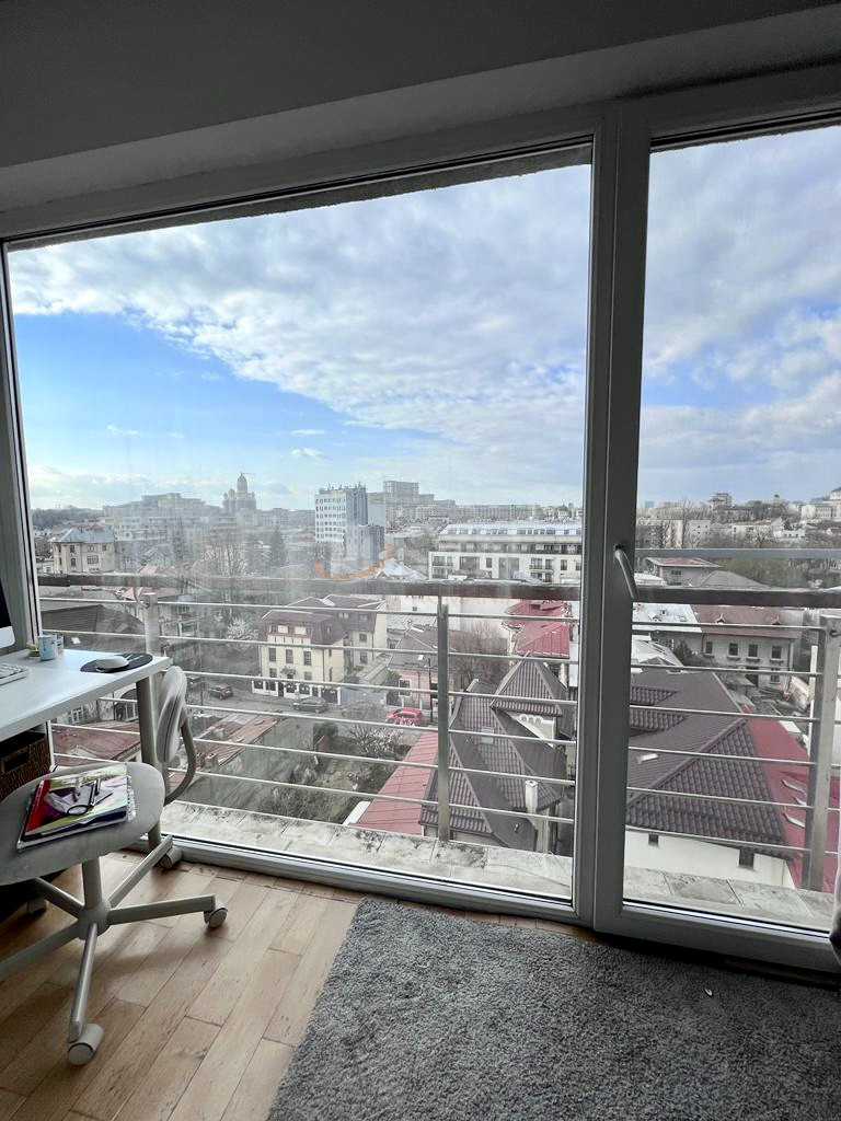 Apartament, 4 camere Bucuresti/Parcul Carol