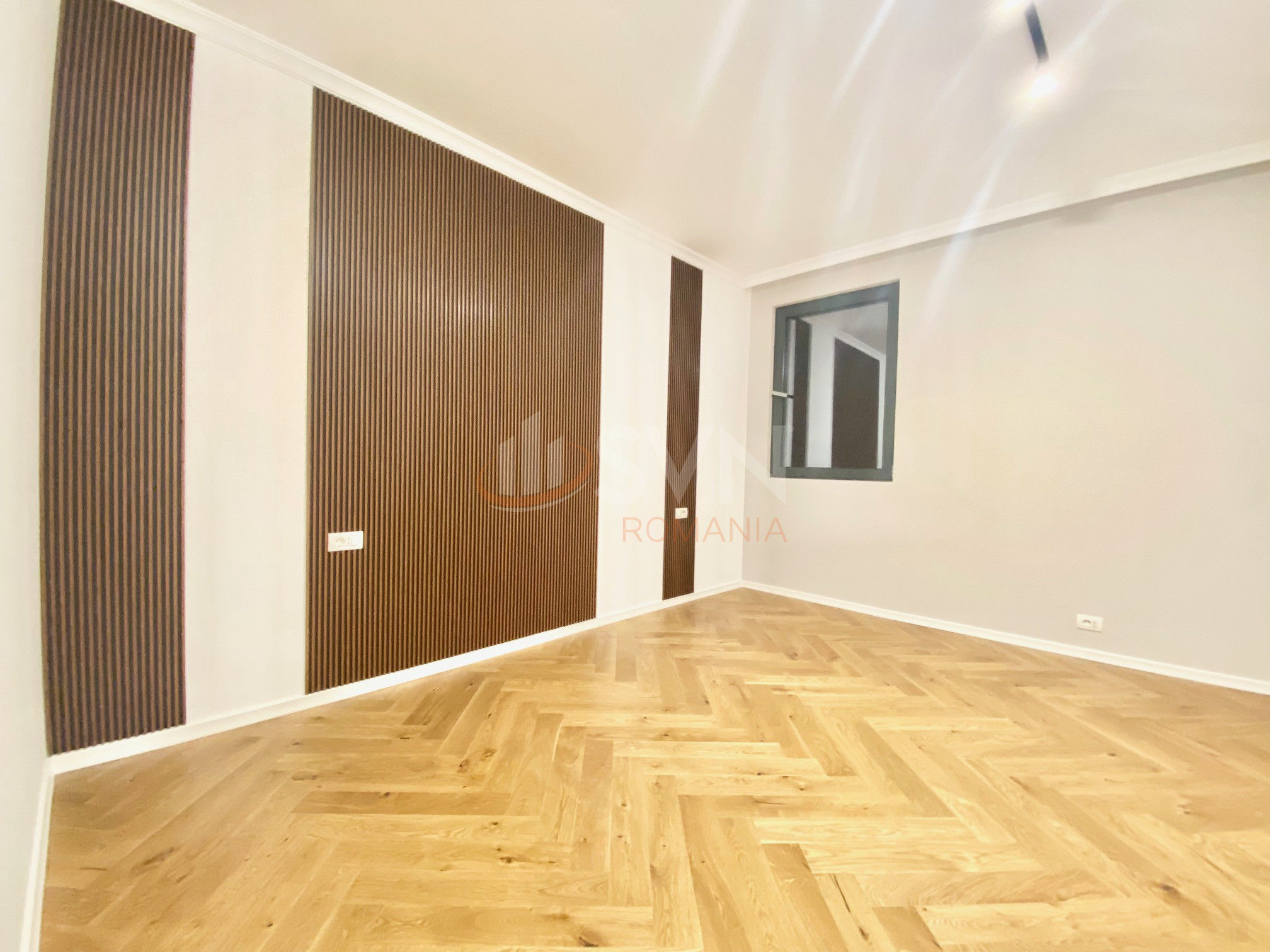 Apartament, 4 camere Bucuresti/Piata Unirii (s3)