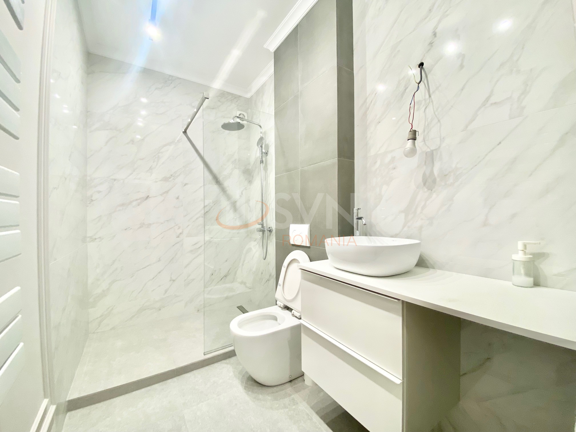 Apartament, 4 camere Bucuresti/Piata Unirii (s3)