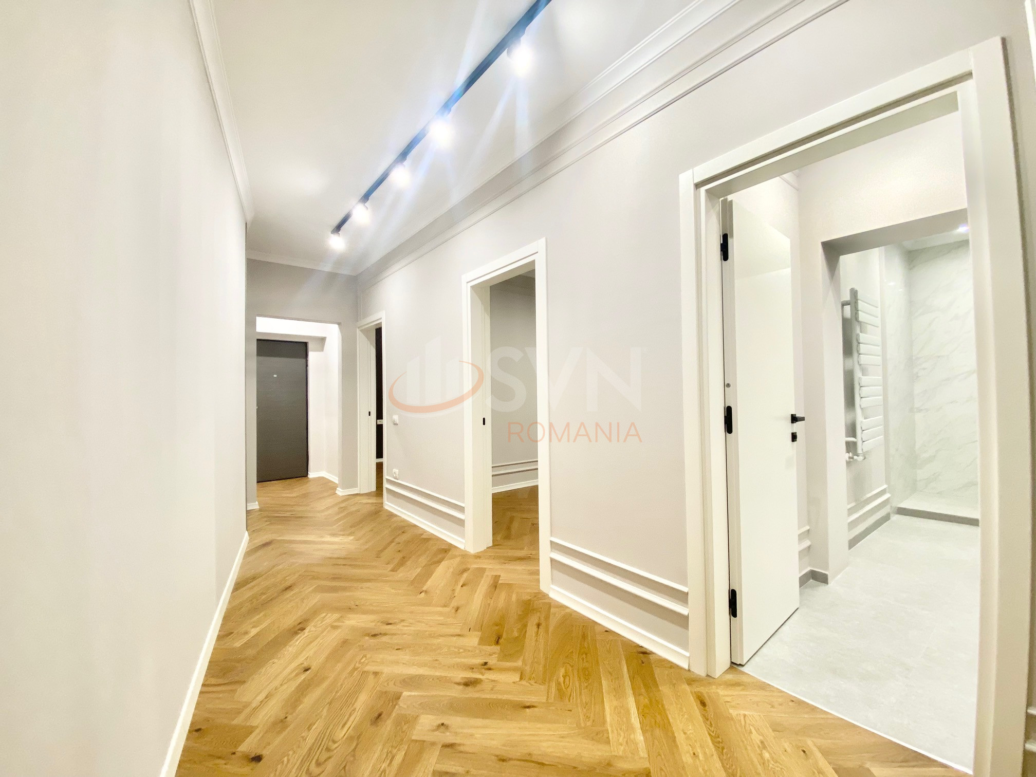 Apartament, 4 camere Bucuresti/Piata Unirii (s3)