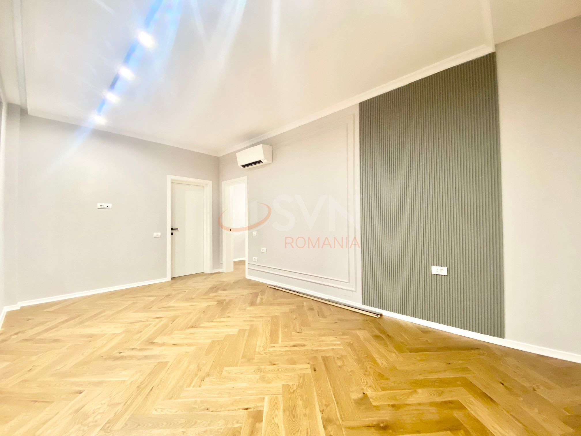 Apartament, 4 camere Bucuresti/Piata Unirii (s3)