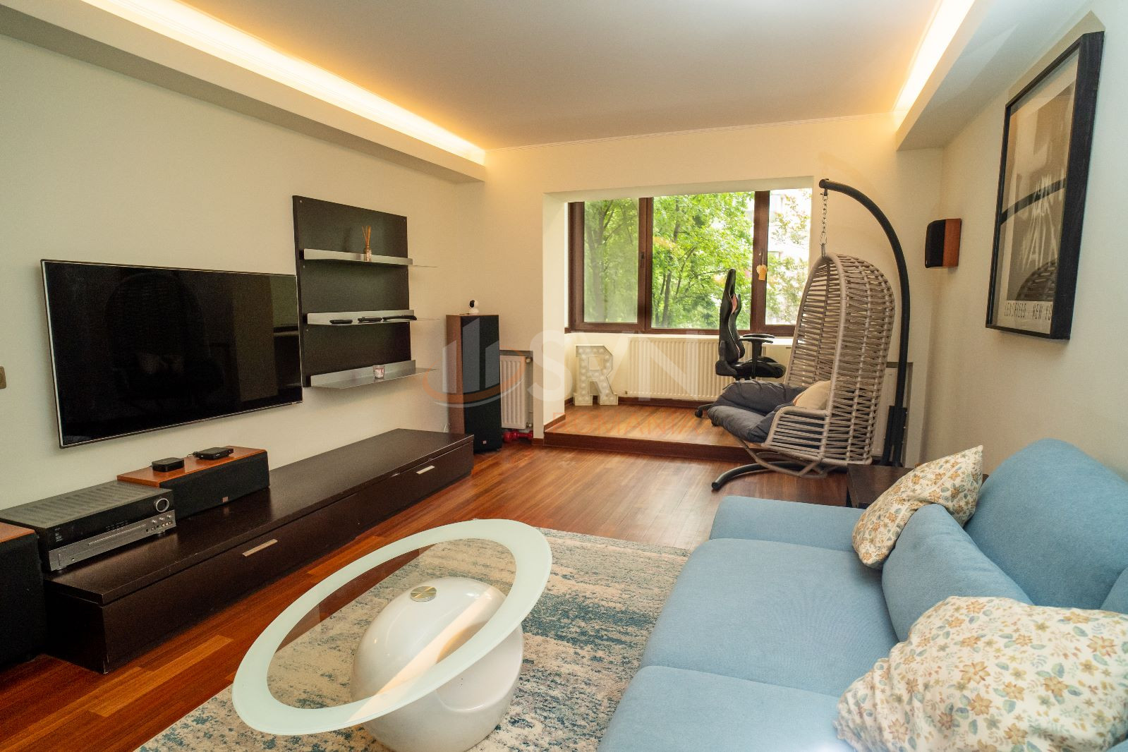 Apartament, 4 camere Bucuresti/Aviatiei