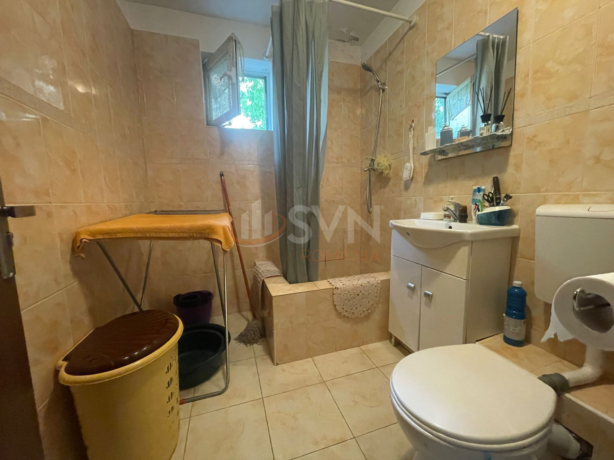 Apartament, 4 camere Bucuresti/Crangasi