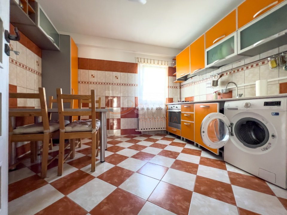 Apartament, 4 camere Bucuresti/Lacul Tei