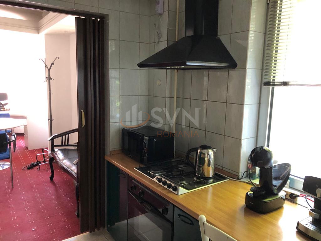 Apartament, 4 camere Bucuresti/Banu Manta