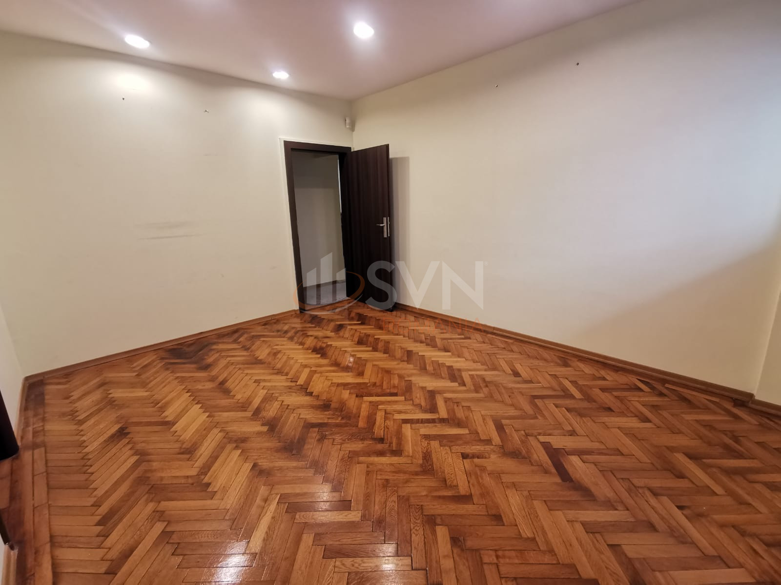 Apartament, 4 camere Bucuresti/Cismigiu