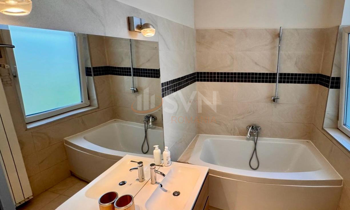 Apartament, 4 camere Bucuresti/Piata Unirii (s3)