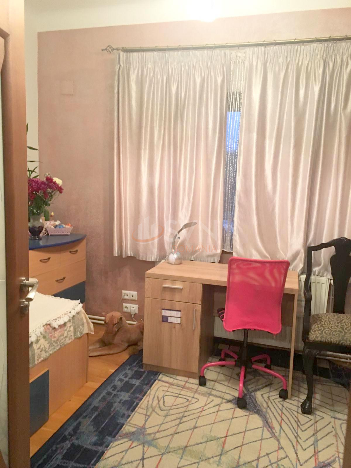 Apartament, 4 camere Bucuresti/Parcul Carol