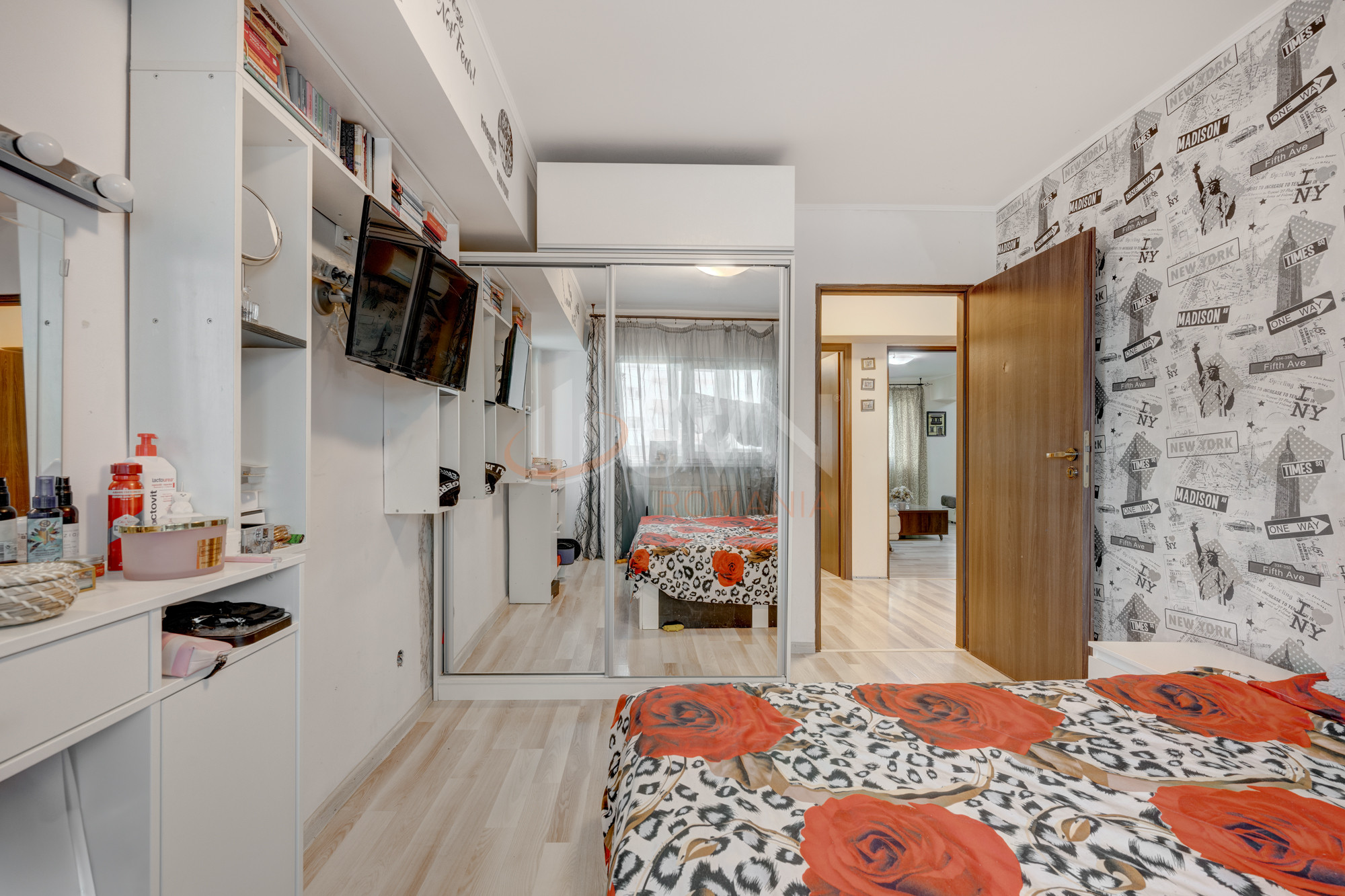 Apartament, 4 camere Bucuresti/Berceni