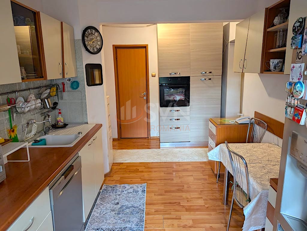 Apartament, 4 camere Bucuresti/Mosilor