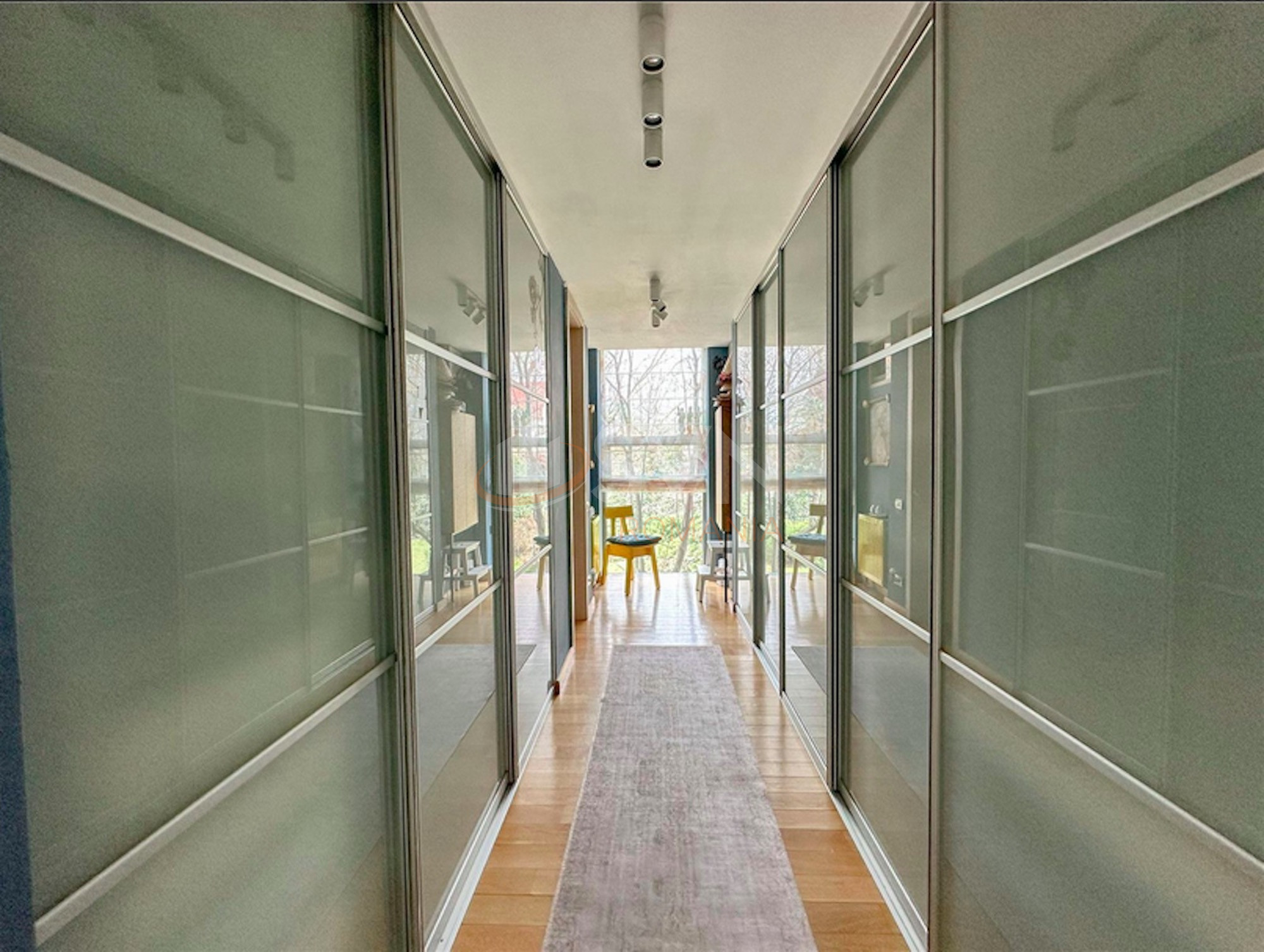 Apartament, 4 camere Bucuresti/Baneasa