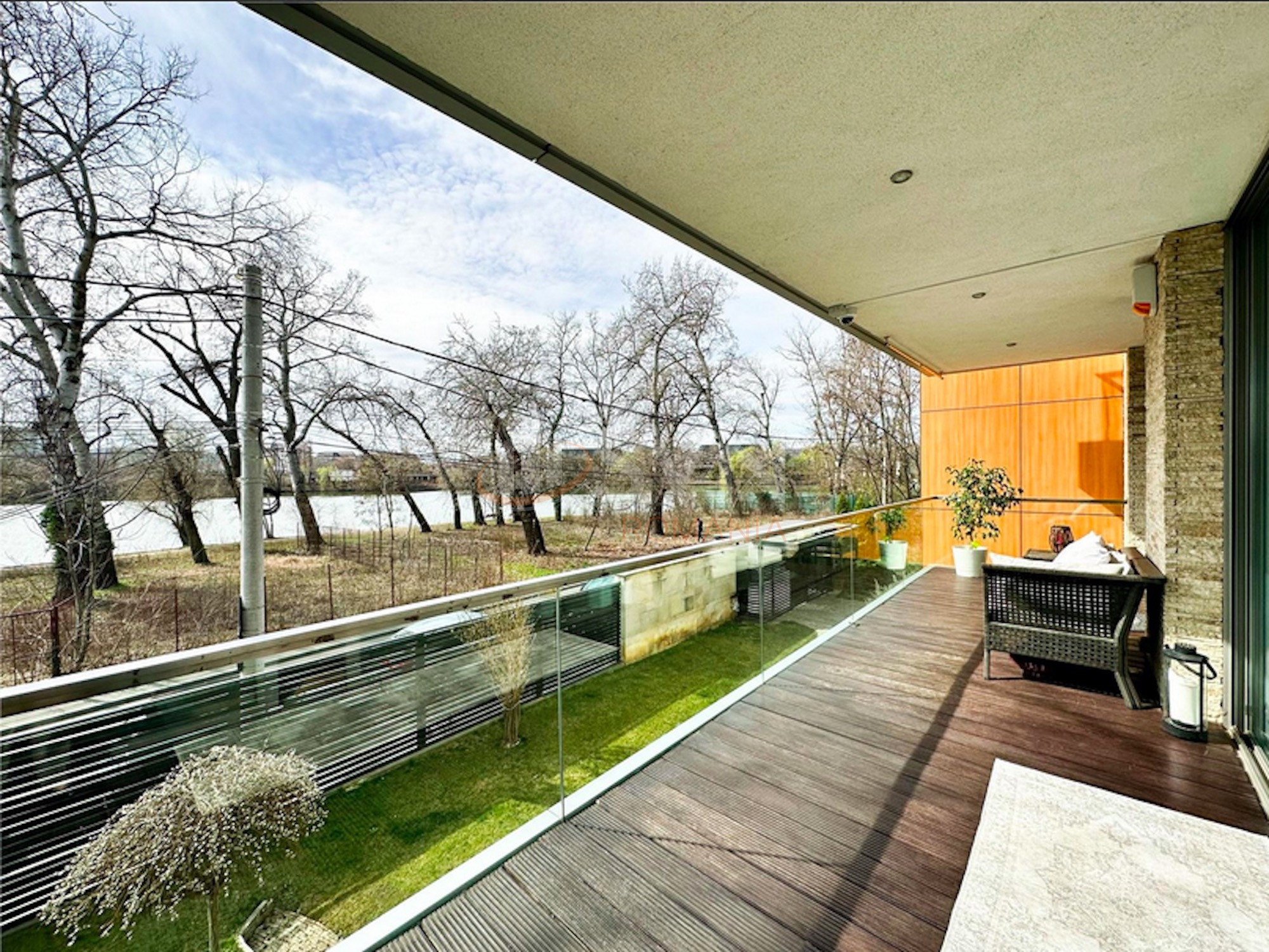 Apartament, 4 camere Bucuresti/Baneasa