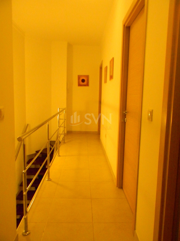 Apartament, 4 camere Bucuresti/Lacul Tei