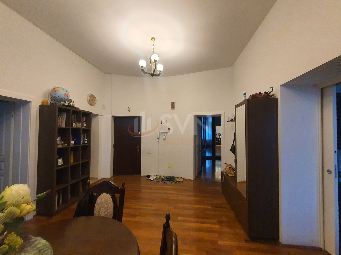Apartament, 4 camere Bucuresti/Gradina Icoanei