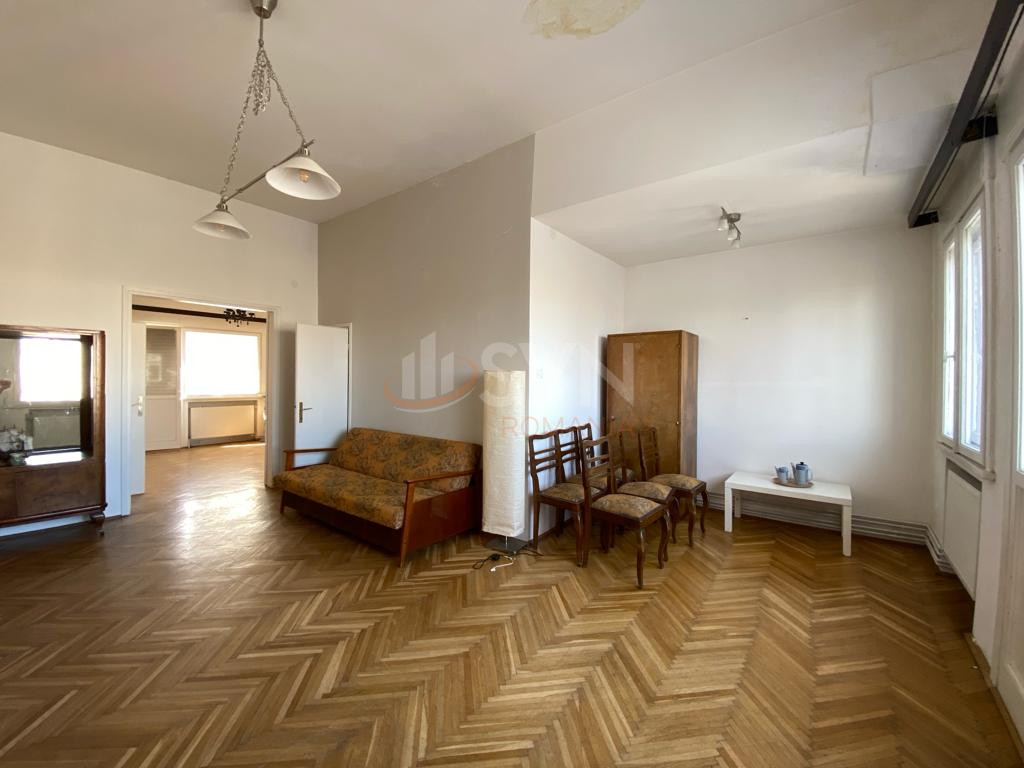 Apartament, 4 camere Bucuresti/Calea Victoriei