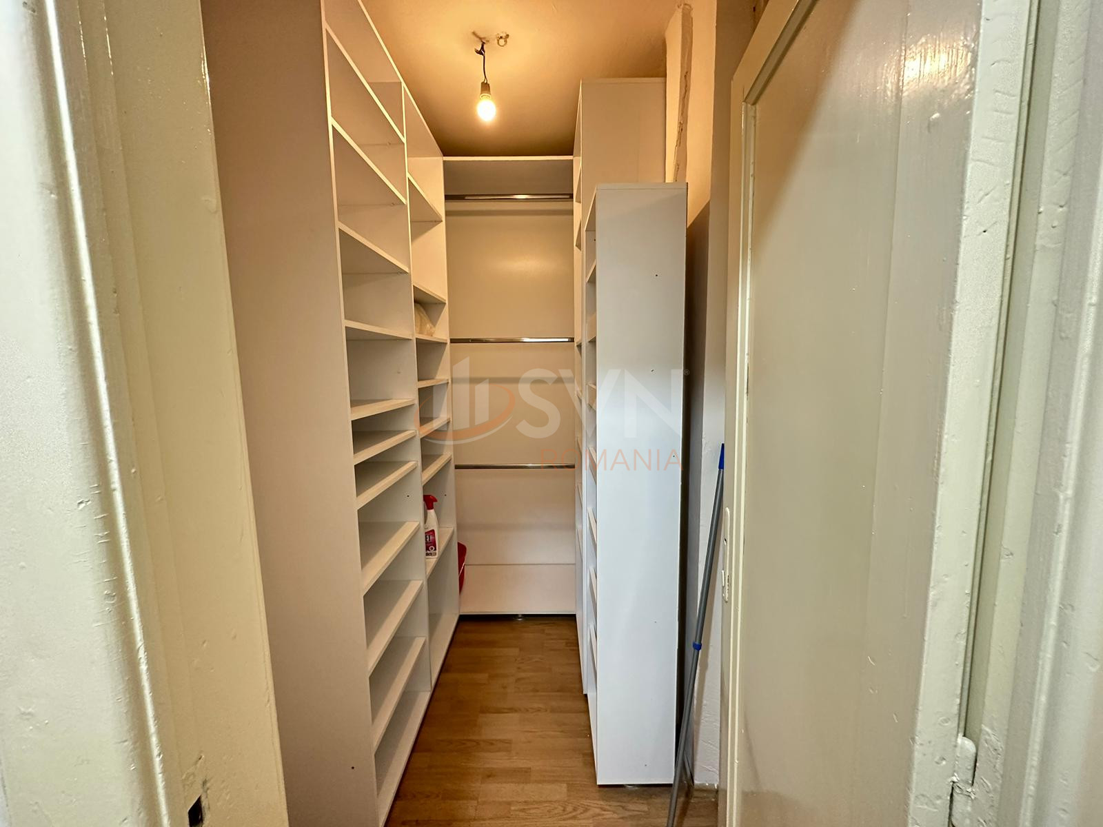 Apartament, 4 camere Bucuresti/Piata Victoriei