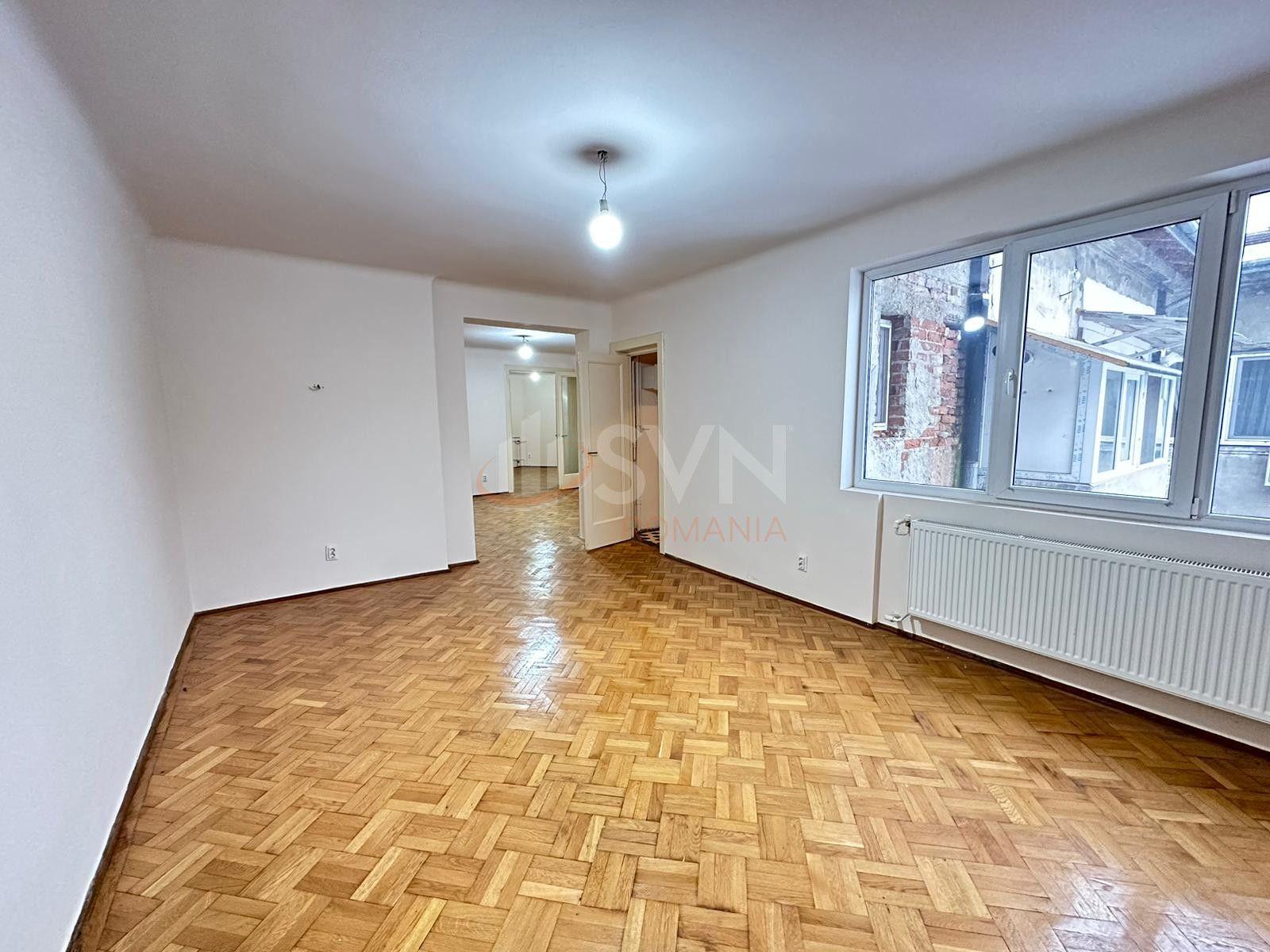 Apartament, 4 camere Bucuresti/Piata Victoriei