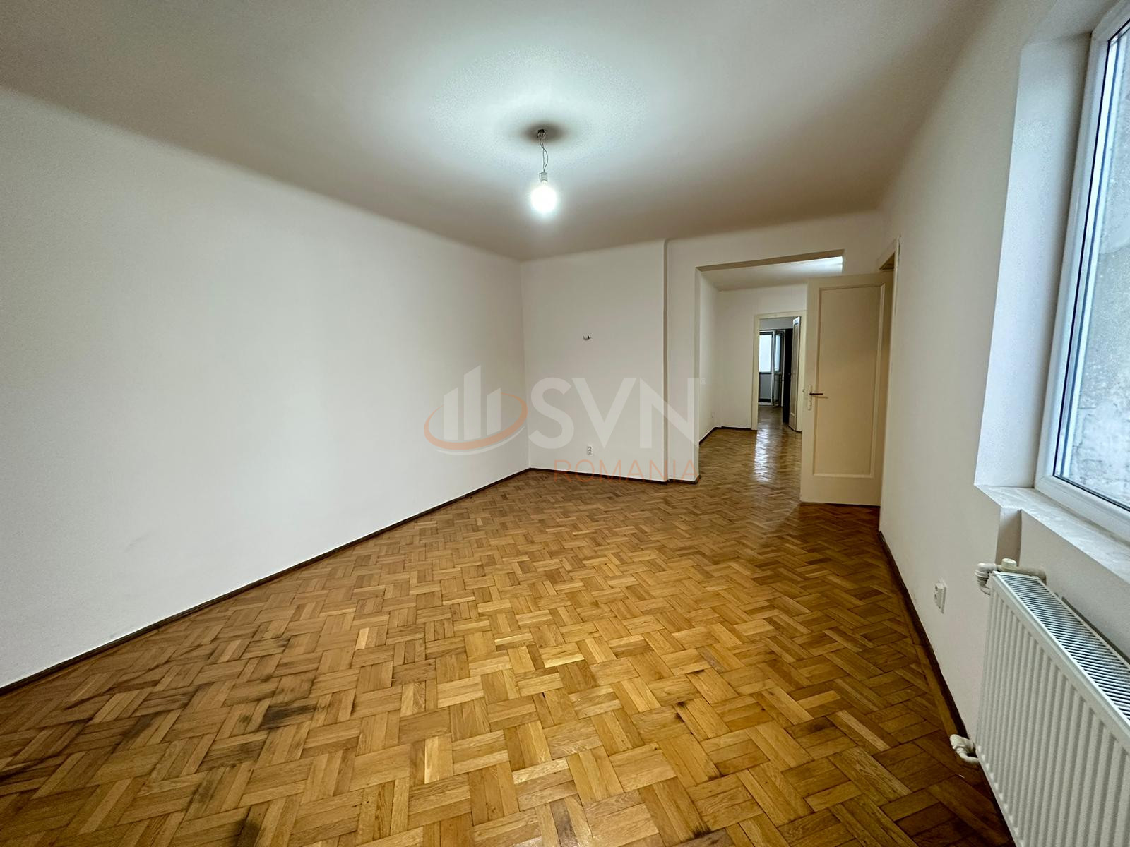 Apartament, 4 camere Bucuresti/Piata Victoriei