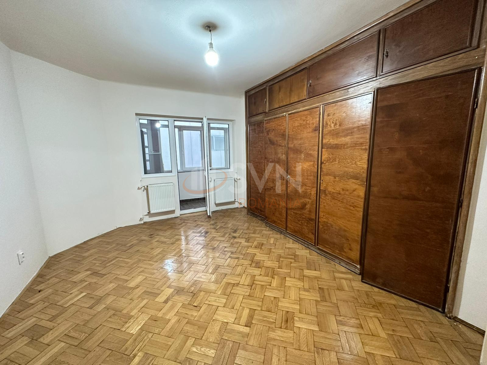 Apartament, 4 camere Bucuresti/Piata Victoriei