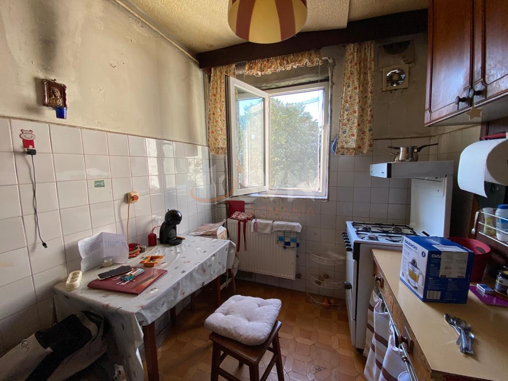 Apartament, 4 camere Bucuresti/Titan