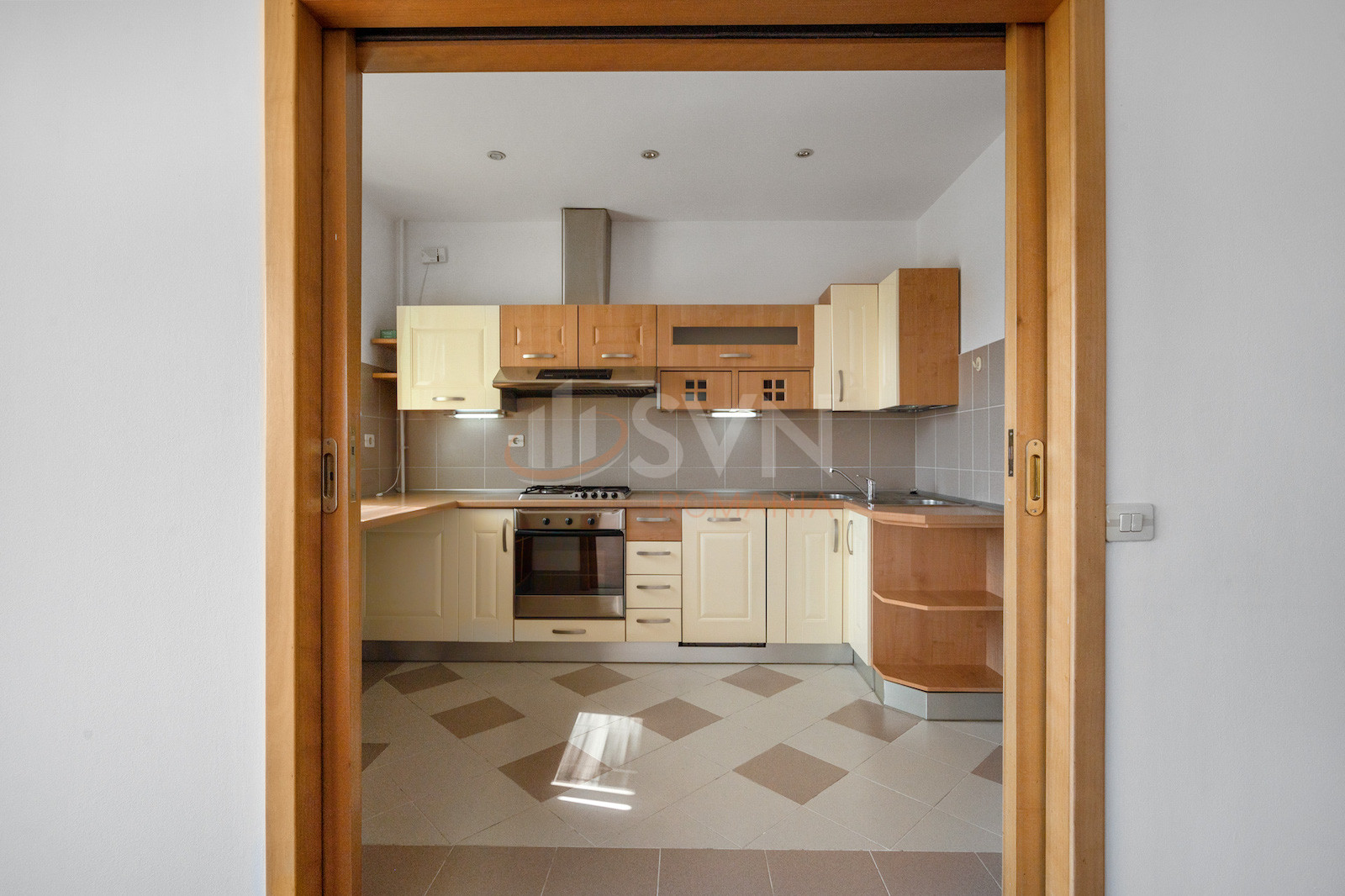 Apartament, 4 camere Bucuresti/Aviatorilor