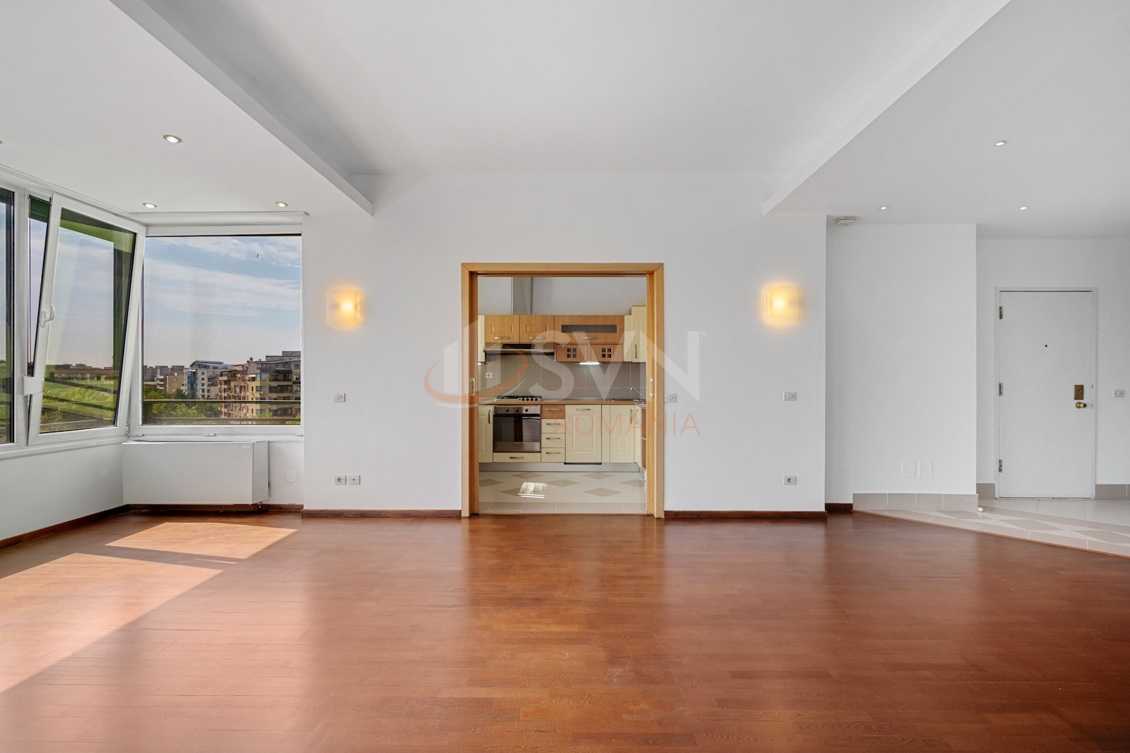 Apartament, 4 camere Bucuresti/Aviatorilor