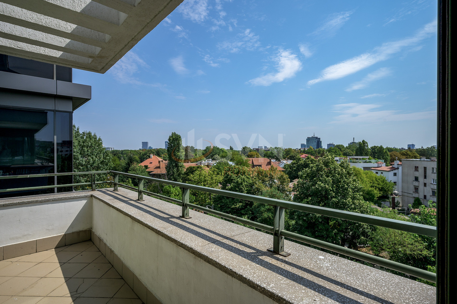 Apartament, 4 camere Bucuresti/Aviatorilor