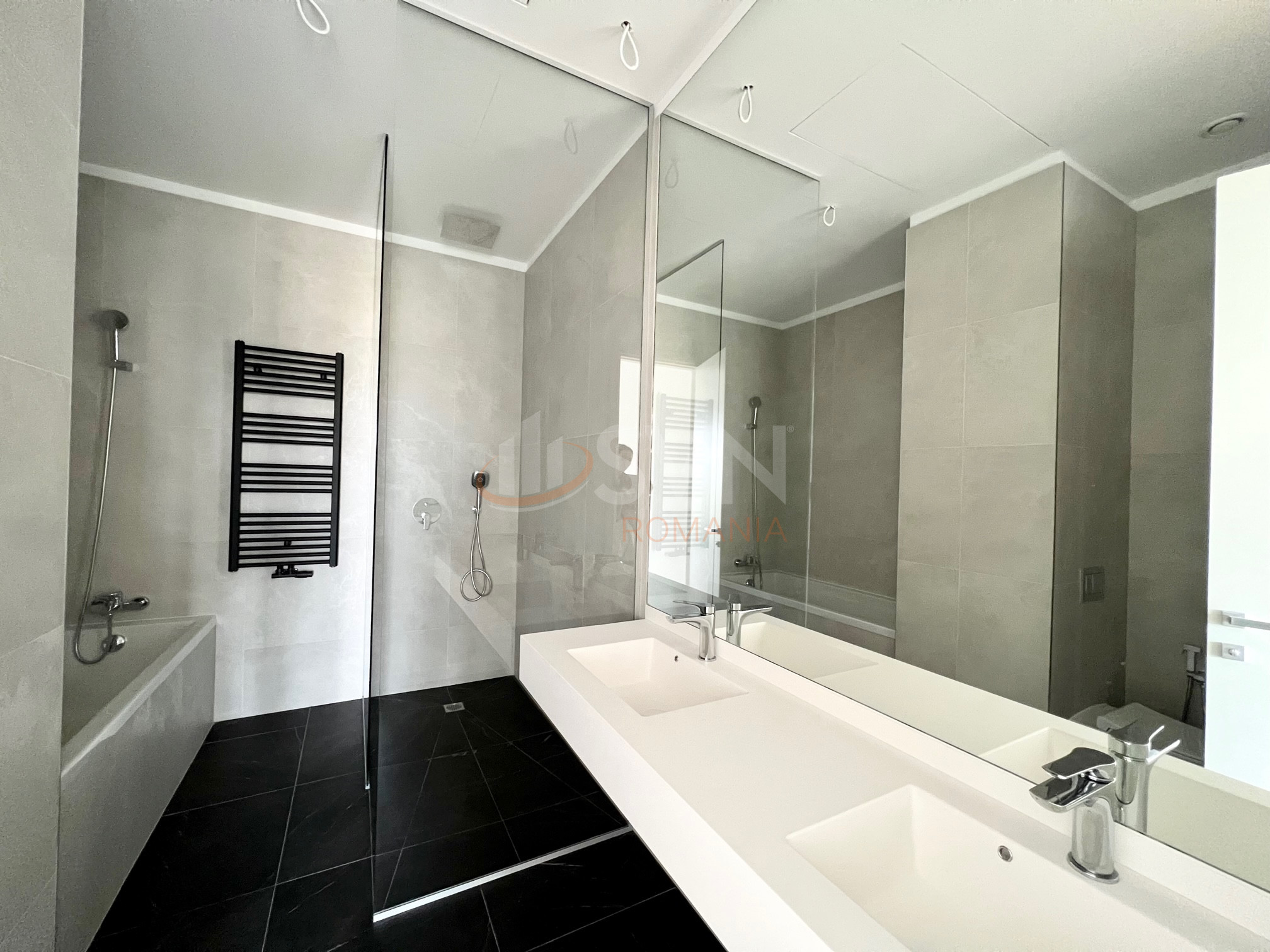 Apartament, 4 camere Bucuresti/Barbu Vacarescu