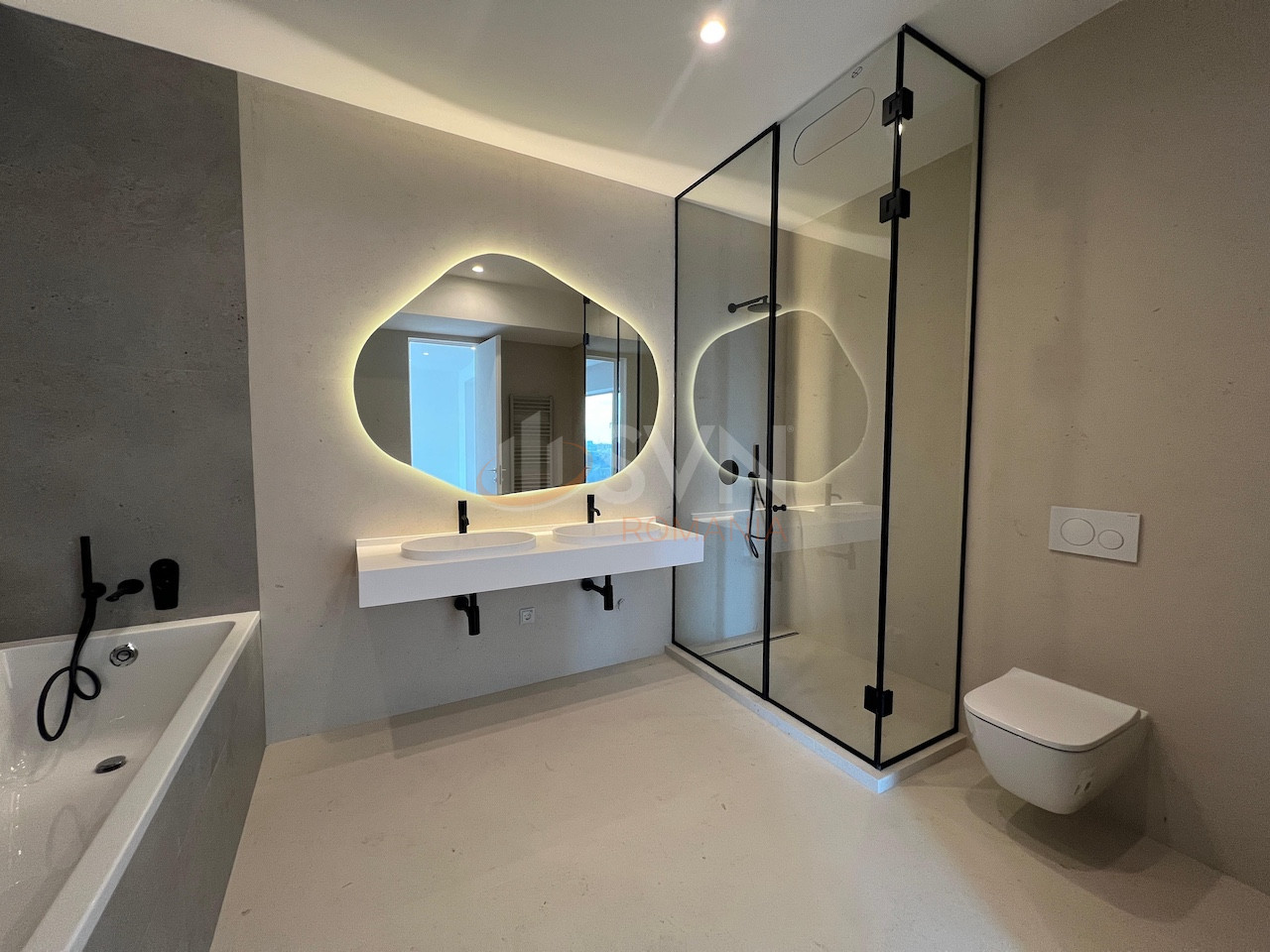 Apartament, 4 camere Bucuresti/Aviatiei