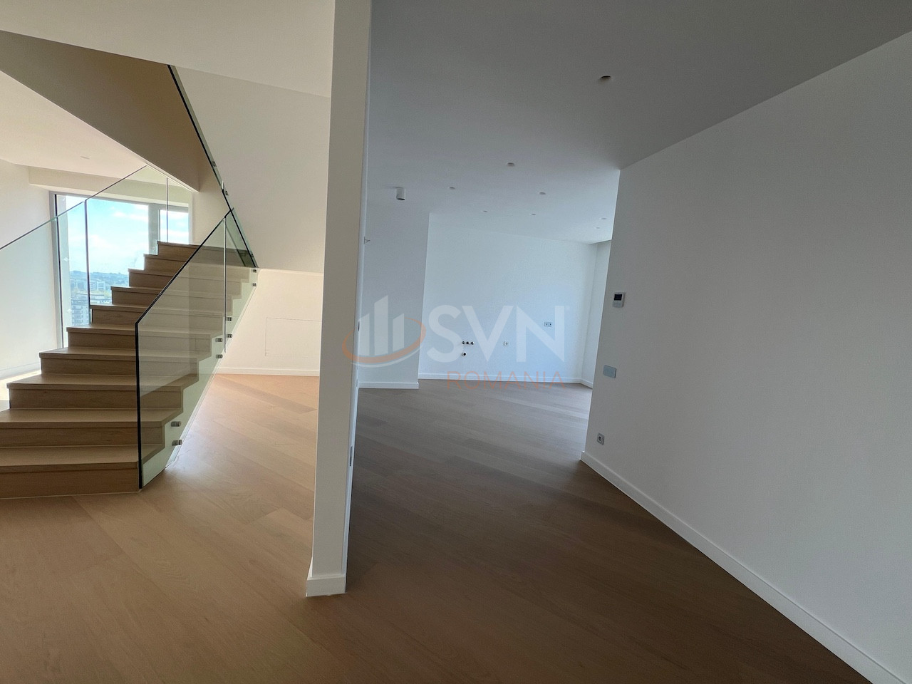 Apartament, 4 camere Bucuresti/Aviatiei