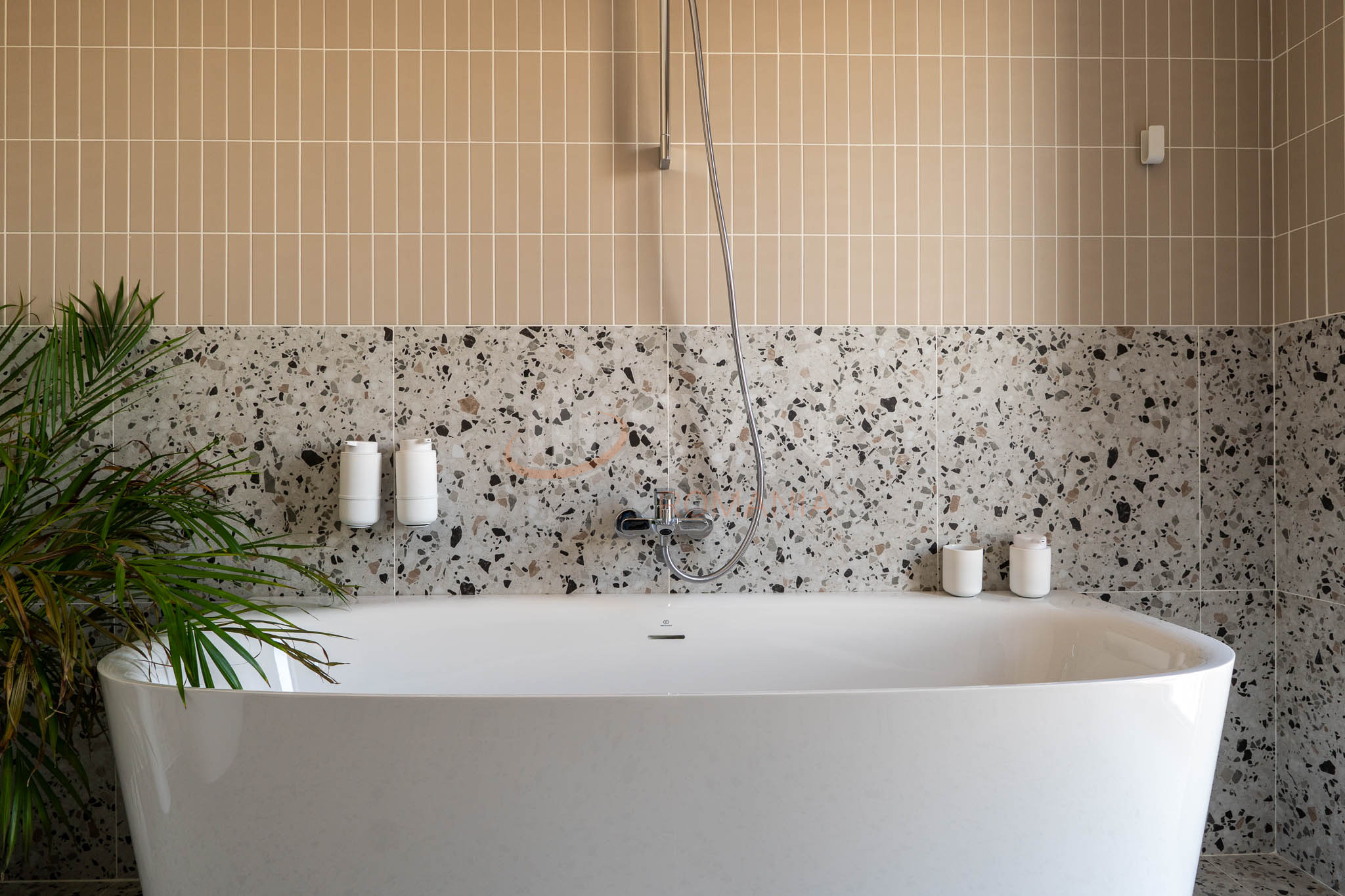 Apartament, 4 camere Bucuresti/Sisesti