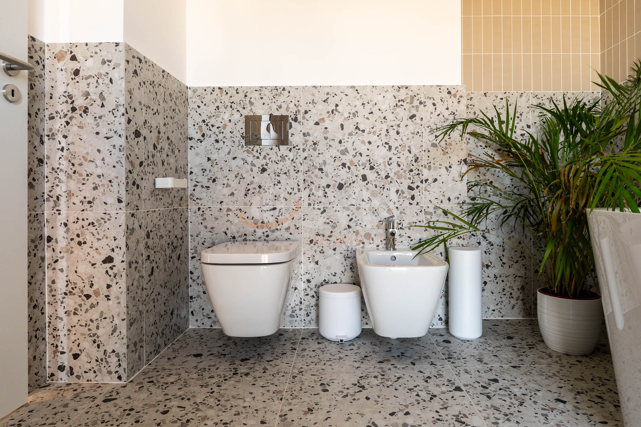 Apartament, 4 camere Bucuresti/Sisesti