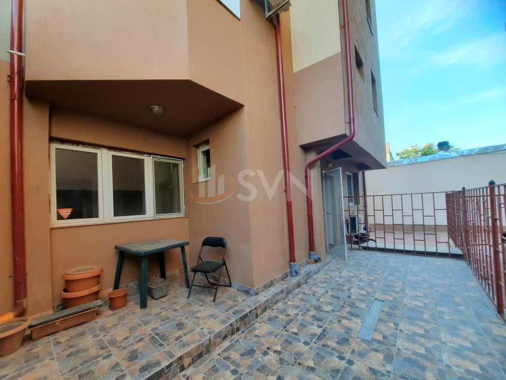 Apartament, 4 camere Bucuresti/Lizeanu