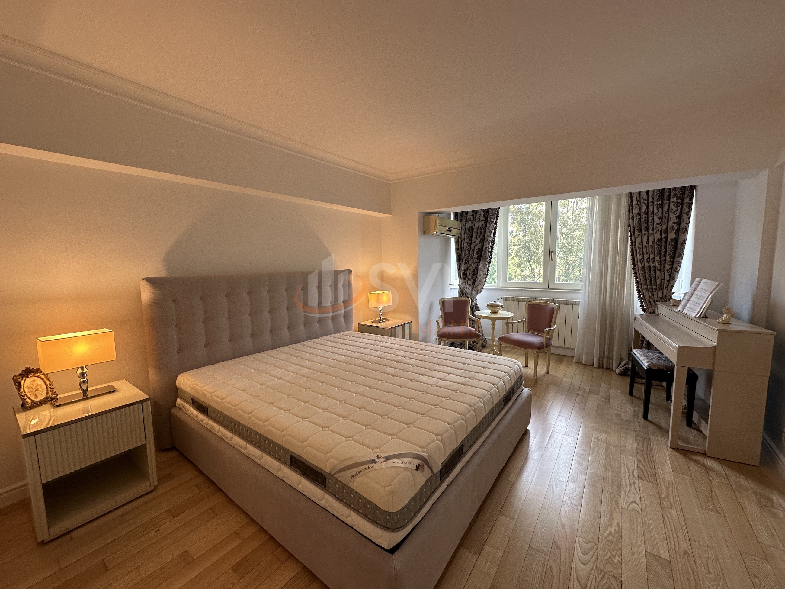 Apartament, 4 camere Bucuresti/Piata Unirii (s3)