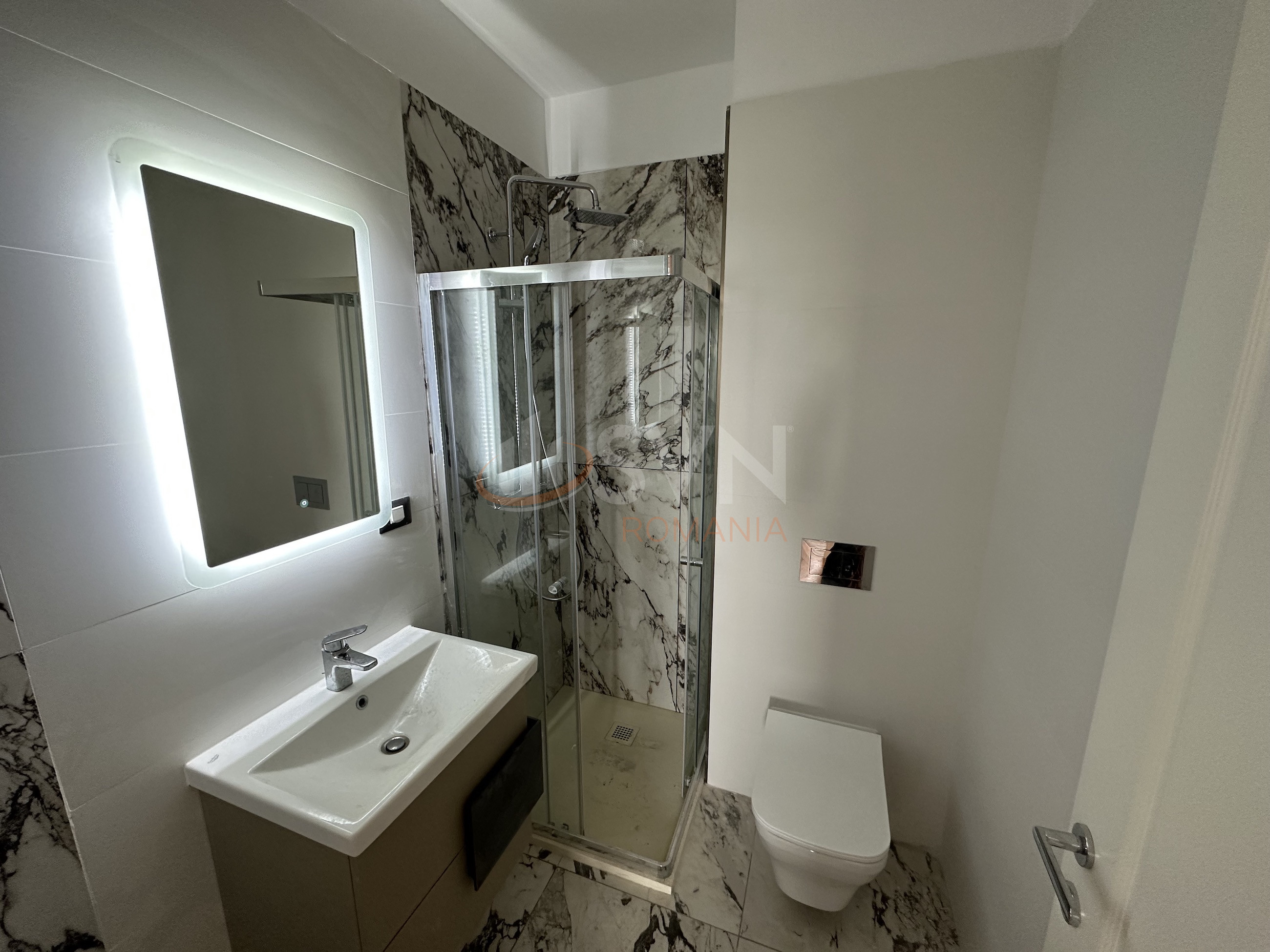 Apartament, 4 camere Bucuresti/Pipera