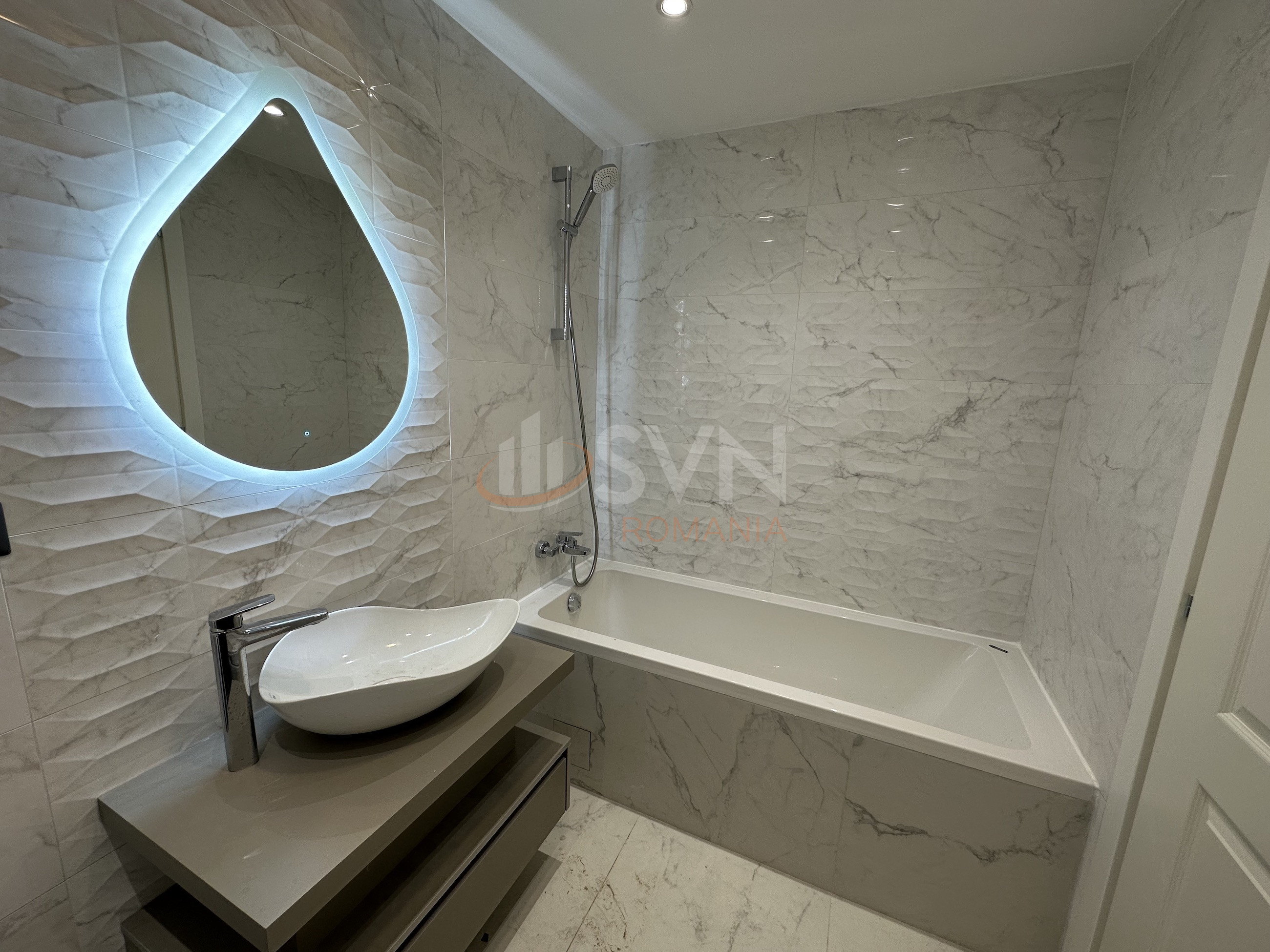 Apartament, 4 camere Bucuresti/Pipera