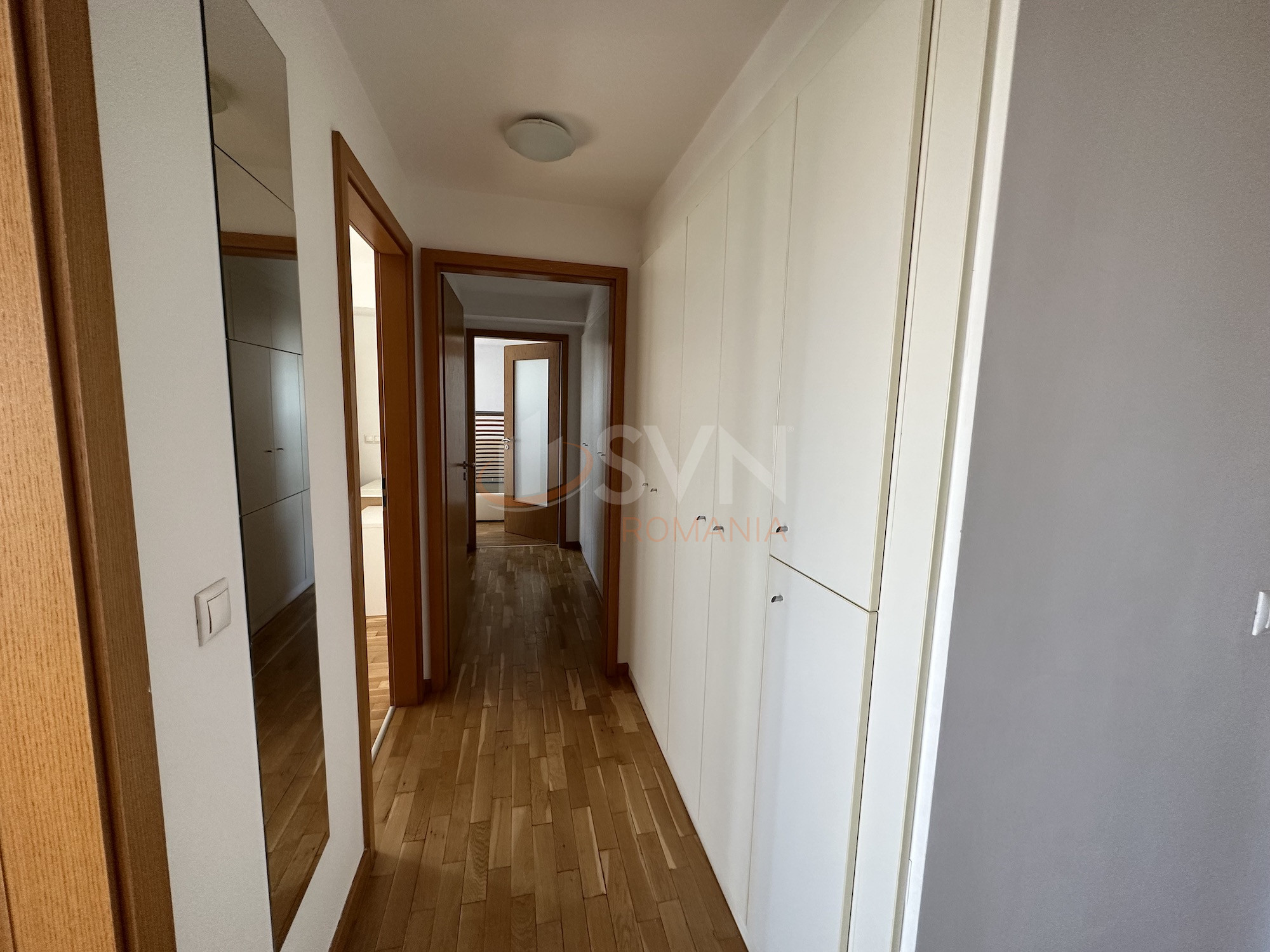 Apartament, 4 camere Bucuresti/Sisesti