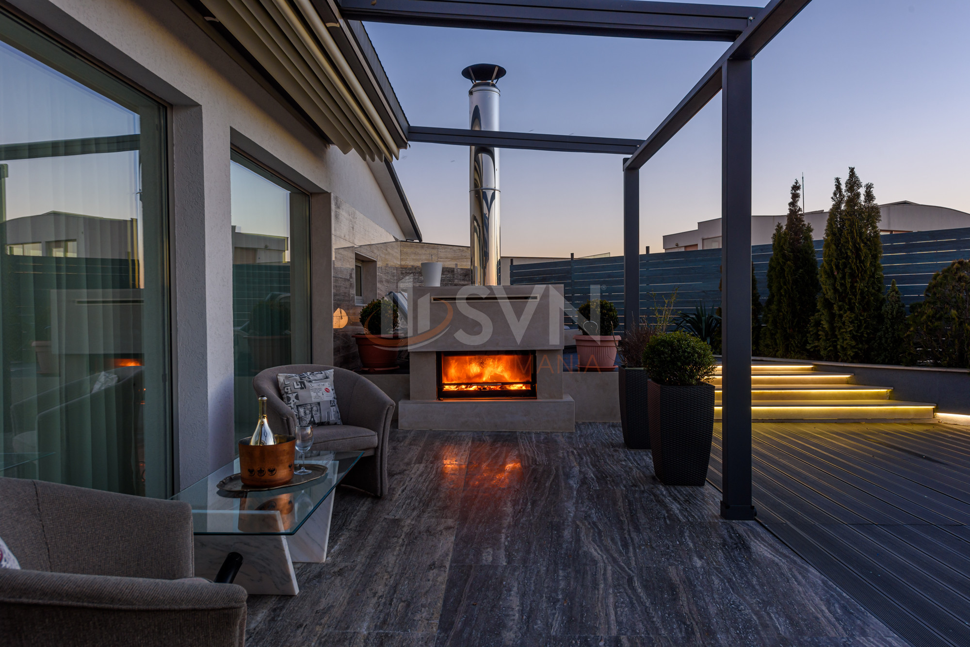 Apartament, 4 camere Bucuresti/Primaverii