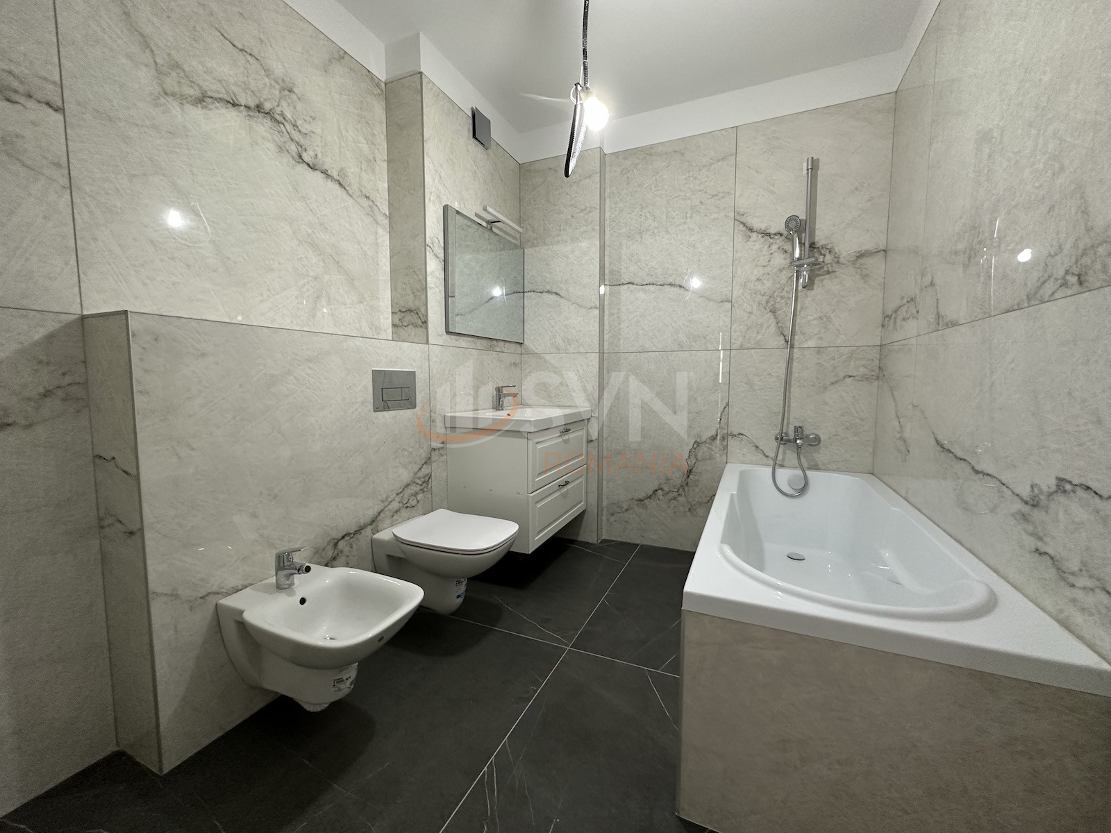 Apartament, 4 camere Bucuresti/Sisesti