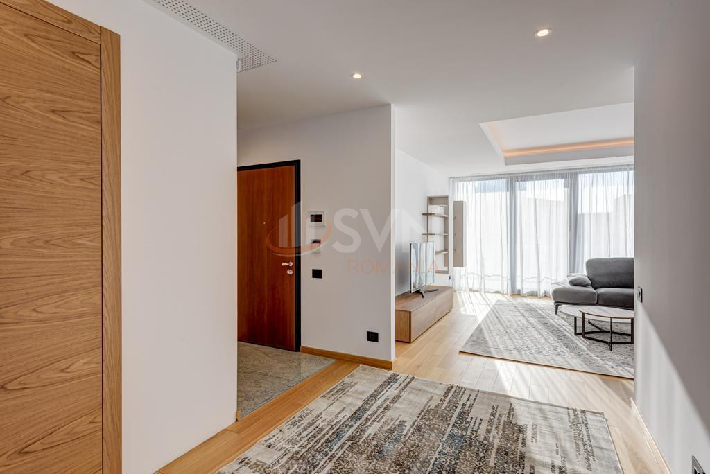 Apartament, 4 camere Bucuresti/Primaverii