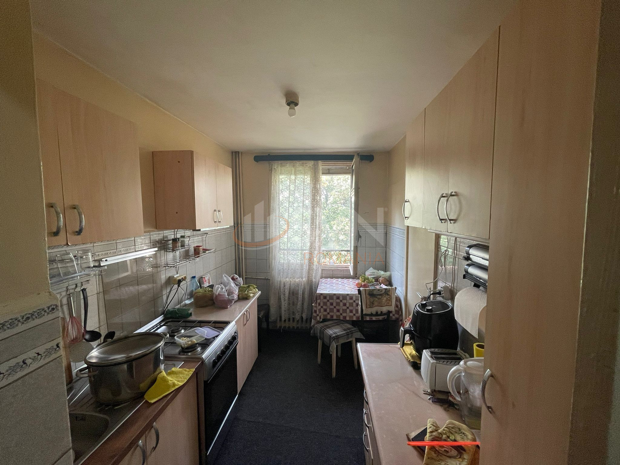 Apartament, 4 camere Bucuresti/Berceni