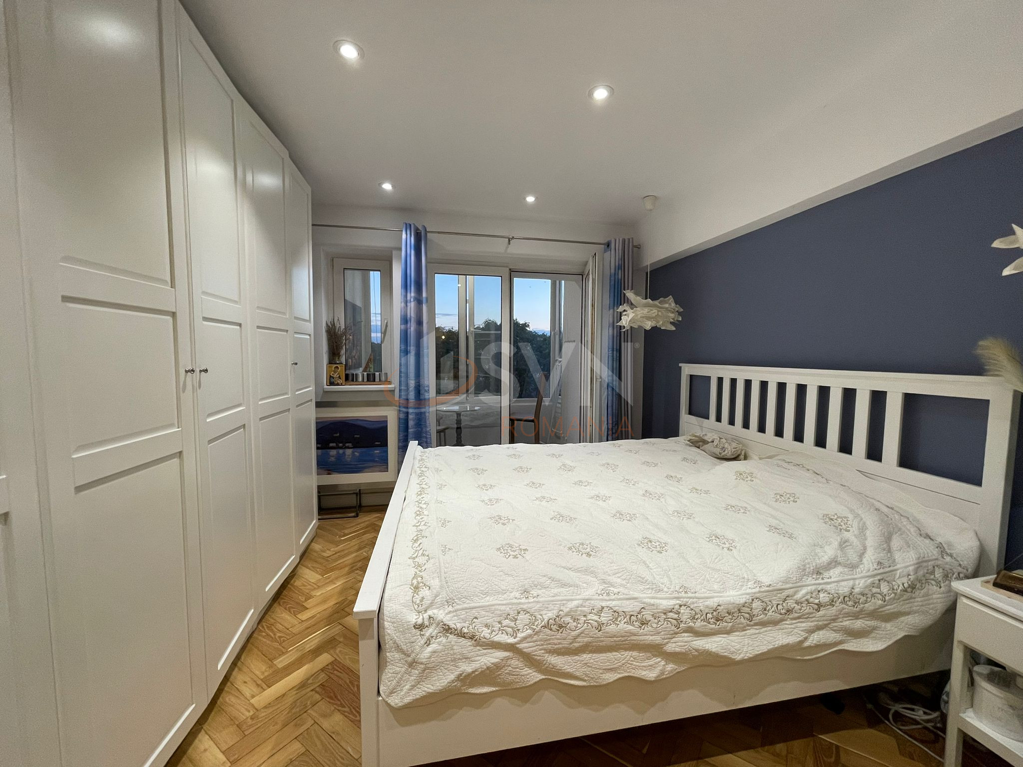 Apartament, 4 camere Bucuresti/Unirii (s3)