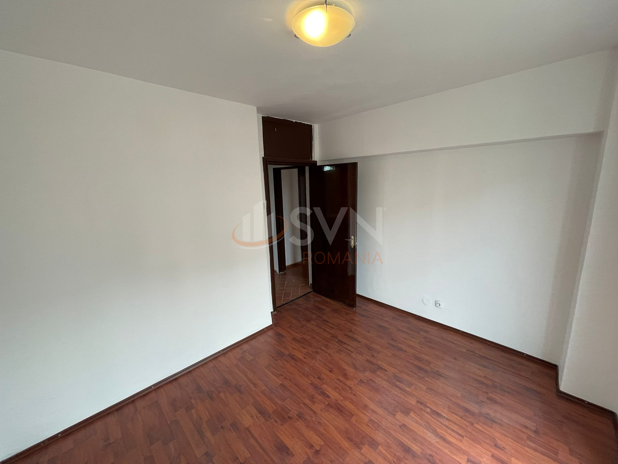 Apartament, 4 camere Bucuresti/Unirii (s4)