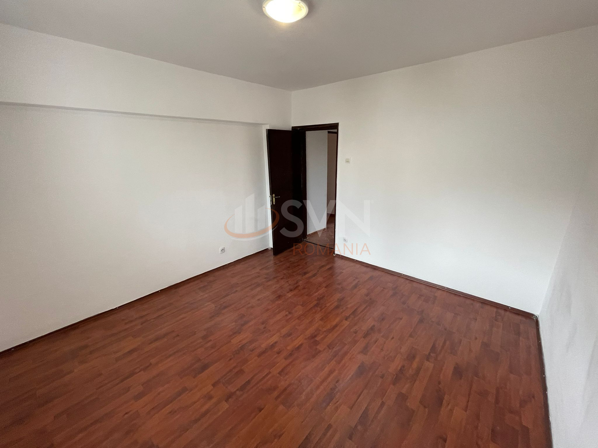 Apartament, 4 camere Bucuresti/Unirii (s4)