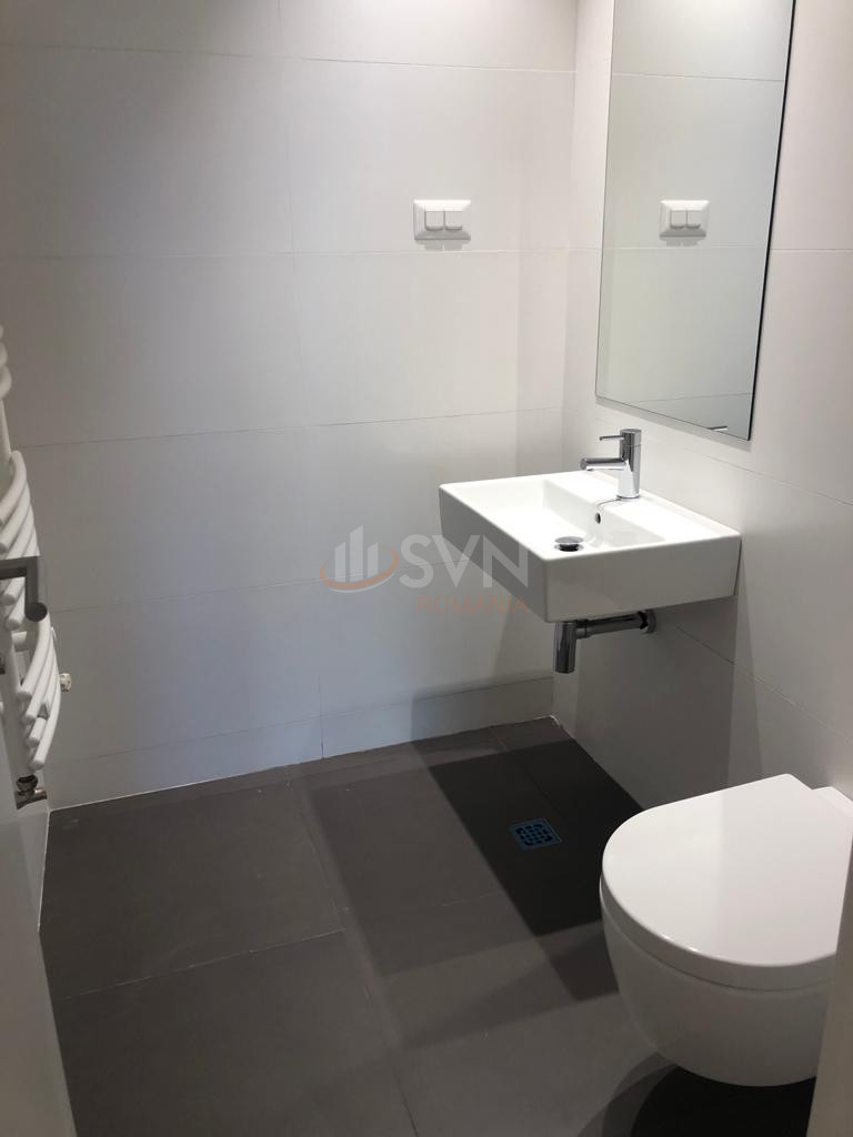 Apartament, 4 camere Bucuresti/Aviatorilor