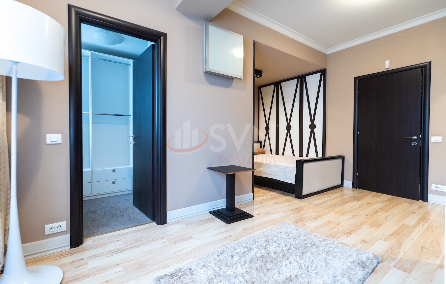 Apartament, 4 camere Bucuresti/Herastrau