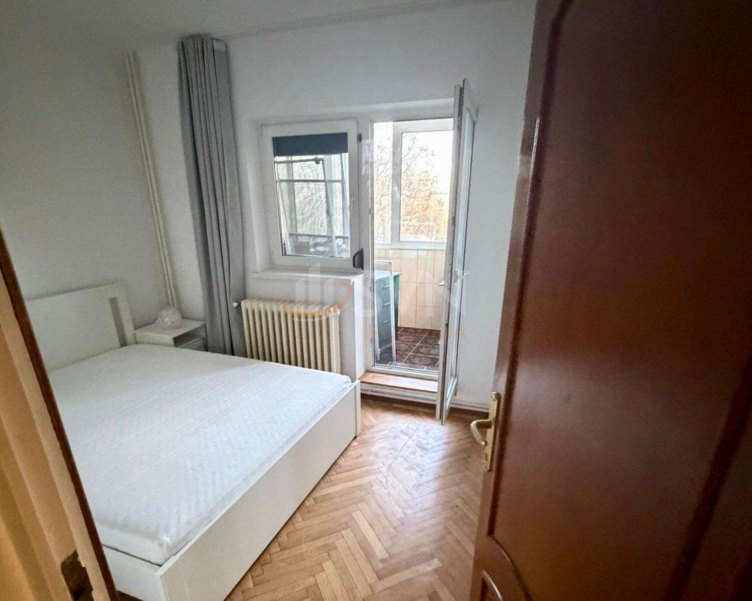 Apartament, 4 camere Bucuresti/Piata Unirii (s4)