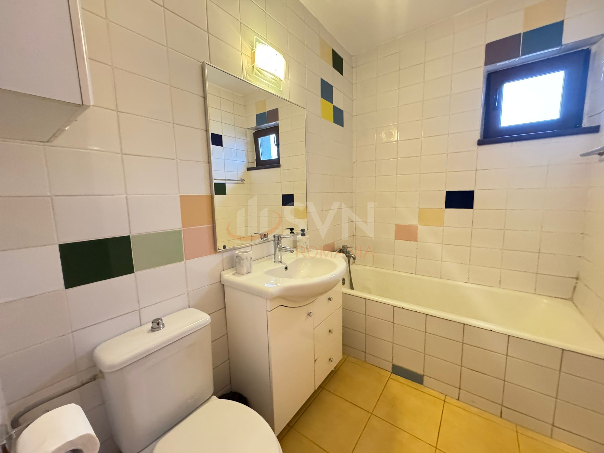 Apartament, 4 camere Bucuresti/Vatra Luminoasa