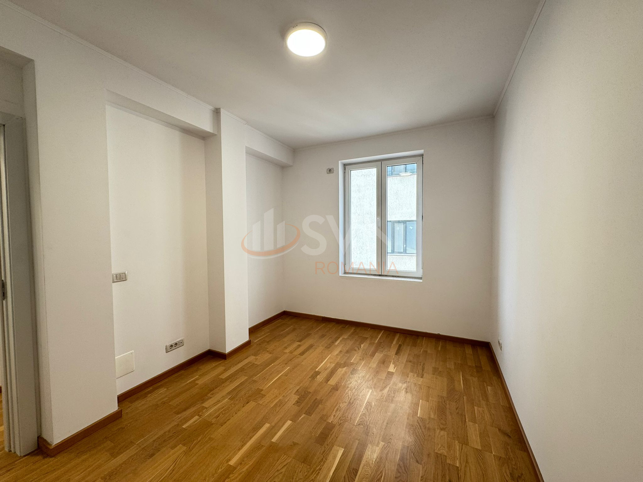 Apartament, 4 camere Bucuresti/Sisesti