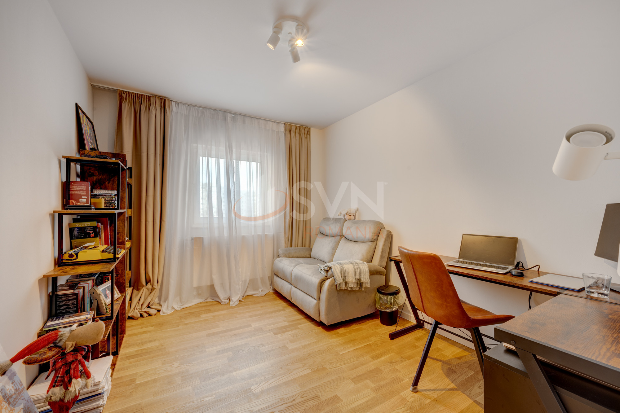 Apartament, 4 camere Bucuresti/Decebal